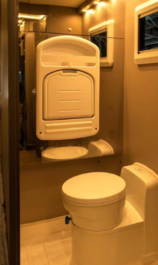 RV MOTORHOMMES CARAVAN KITCHEN - огляд і ціна Kitchen